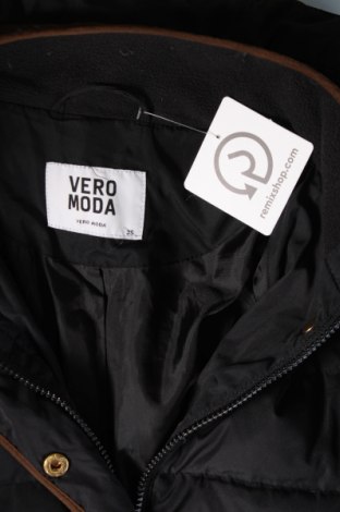 Дамско яке Vero Moda, Размер XS, Цвят Черен, Цена 41,49 лв.