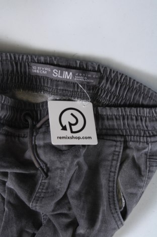 Dziecięce jeansy Denim Co., Rozmiar 10-11y/ 146-152 cm, Kolor Szary, Cena 48,99 zł