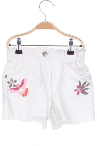 Pantaloni scurți pentru copii C&A, Mărime 4-5y/ 110-116 cm, Culoare Alb, Preț 36,00 Lei