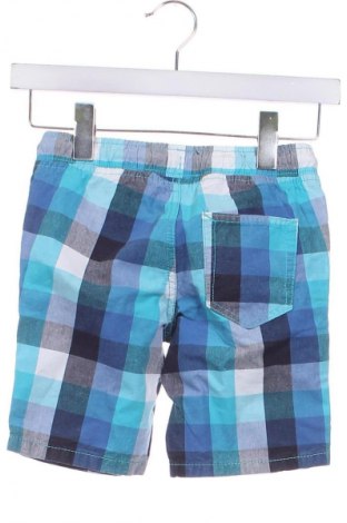 Kinder Shorts C&A, Größe 6-7y/ 122-128 cm, Farbe Mehrfarbig, Preis 5,99 €