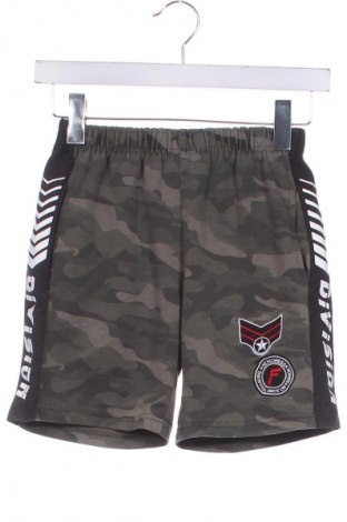 Kinder Shorts Niebieski Ksiezyc, Größe 8-9y/ 134-140 cm, Farbe Grün, Preis € 10,00