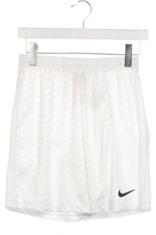 Kinder Shorts Nike, Größe 12-13y/ 158-164 cm, Farbe Weiß, Preis 8,11 €