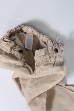 Kinderhose Baby Club, Größe 6-9m/ 68-74 cm, Farbe Beige, Preis € 7,99