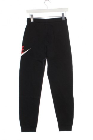 Pantaloni de trening, pentru copii Nike, Mărime 14-15y/ 168-170 cm, Culoare Negru, Preț 89,00 Lei