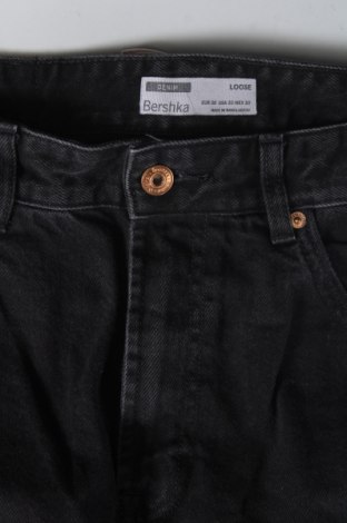 Męskie jeansy Bershka, Rozmiar S, Kolor Czarny, Cena 48,99 zł