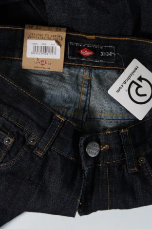 Blugi de bărbați Lee Cooper, Mărime M, Culoare Albastru, Preț 355,99 Lei