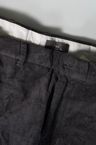 Herren Cordhose H&M, Größe M, Farbe Grau, Preis € 13,99