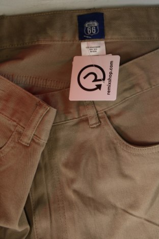 Pantaloni scurți de bărbați Route 66, Mărime XL, Culoare Bej, Preț 117,00 Lei