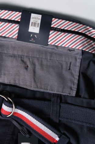 Pantaloni scurți de bărbați Tommy Hilfiger, Mărime 3XL, Culoare Albastru, Preț 318,99 Lei