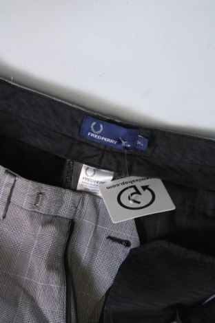 Pánske nohavice  Fred Perry, Veľkosť M, Farba Sivá, Cena  19,95 €