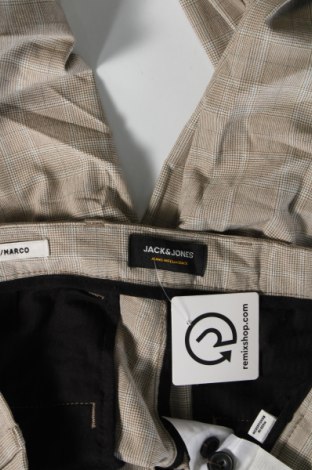 Pantaloni de bărbați Jack & Jones, Mărime S, Culoare Bej, Preț 134,99 Lei