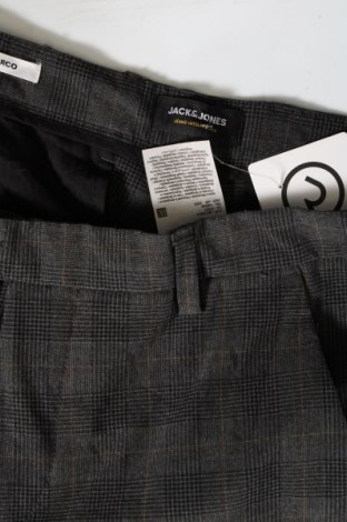 Męskie spodnie Jack & Jones, Rozmiar M, Kolor Kolorowy, Cena 56,99 zł