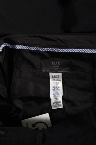 Ανδρικό παντελόνι Marks & Spencer, Μέγεθος XL, Χρώμα Μαύρο, Τιμή 8,99 €