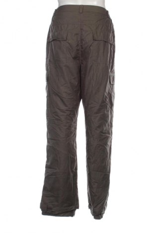 Herrenhose für Wintersport Camargue, Größe XL, Farbe Grün, Preis 13,99 €