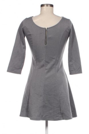 Kleid, Größe S, Farbe Grau, Preis € 20,49