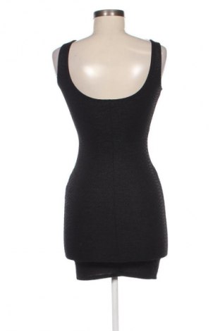 Rochie Bershka, Mărime S, Culoare Negru, Preț 74,81 Lei