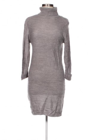 Kleid Brave, Größe M, Farbe Grau, Preis 18,49 €