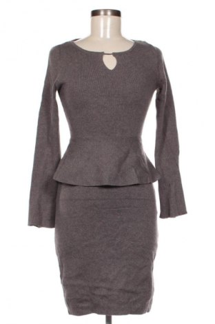 Kleid Comma,, Größe S, Farbe Grau, Preis 57,49 €