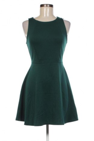 Rochie Forever 21, Mărime M, Culoare Verde, Preț 88,99 Lei