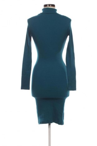 Kleid, Größe S, Farbe Blau, Preis € 29,99