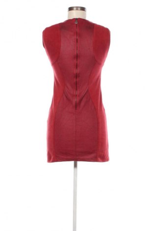 Kleid Guess, Größe XS, Farbe Rot, Preis 33,99 €