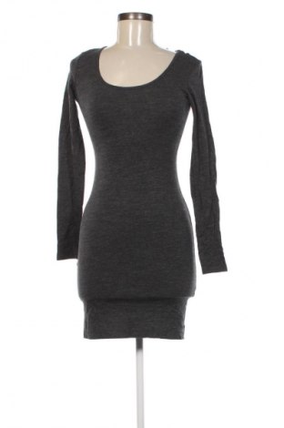 Kleid H&M, Größe XS, Farbe Grau, Preis 20,49 €