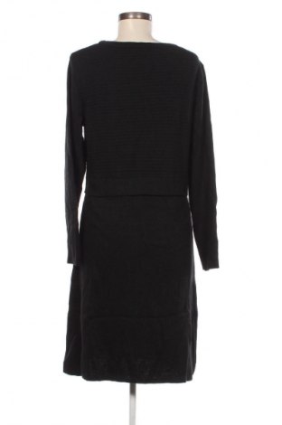 Rochie Hucke, Mărime M, Culoare Negru, Preț 157,99 Lei