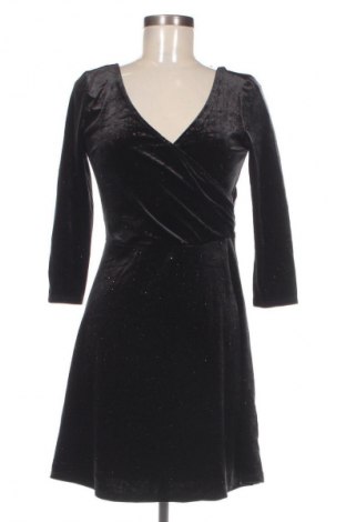 Rochie Monki, Mărime S, Culoare Negru, Preț 88,99 Lei