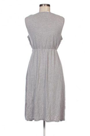 Kleid Oysho, Größe M, Farbe Grau, Preis € 24,55