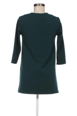 Kleid Stradivarius, Größe S, Farbe Grün, Preis € 20,49