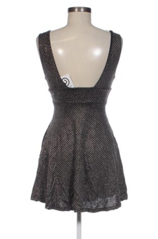 Kleid Subdued, Größe S, Farbe Mehrfarbig, Preis 33,99 €