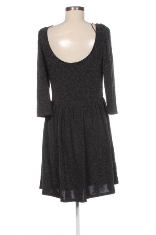 Kleid Terranova, Größe L, Farbe Schwarz, Preis 20,49 €