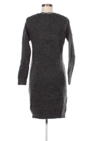 Kleid Vero Moda, Größe M, Farbe Grau, Preis 11,99 €