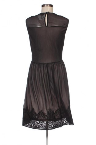 Kleid Yessica, Größe M, Farbe Schwarz, Preis 14,83 €