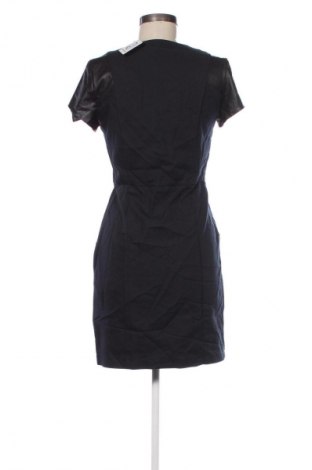 Kleid Zara, Größe M, Farbe Schwarz, Preis 7,99 €