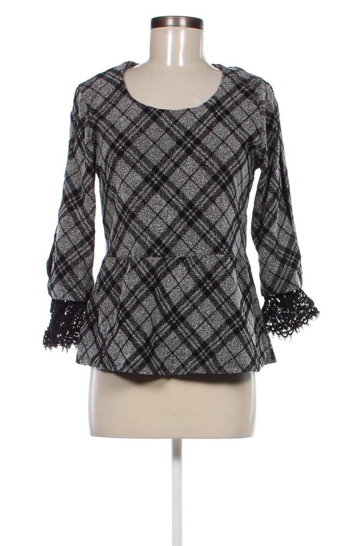 Damen Shirt NEW COLLECTION, Größe XS, Farbe Mehrfarbig, Preis € 23,99