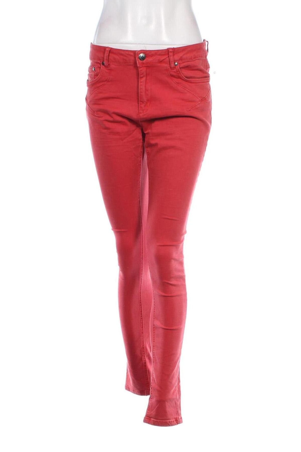 Damskie jeansy Culture, Rozmiar M, Kolor Czerwony, Cena 131,99 zł