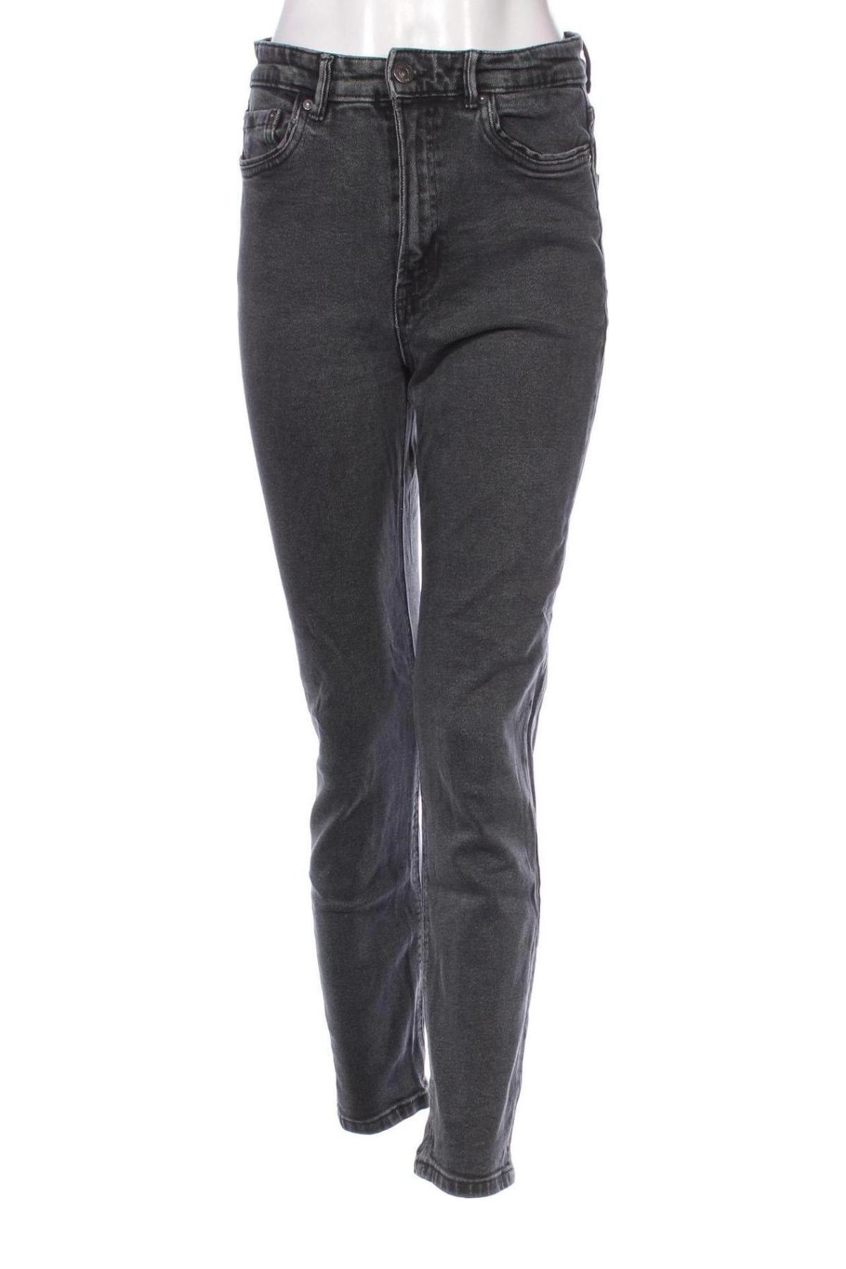 Damen Jeans Stradivarius, Größe S, Farbe Grau, Preis € 10,49