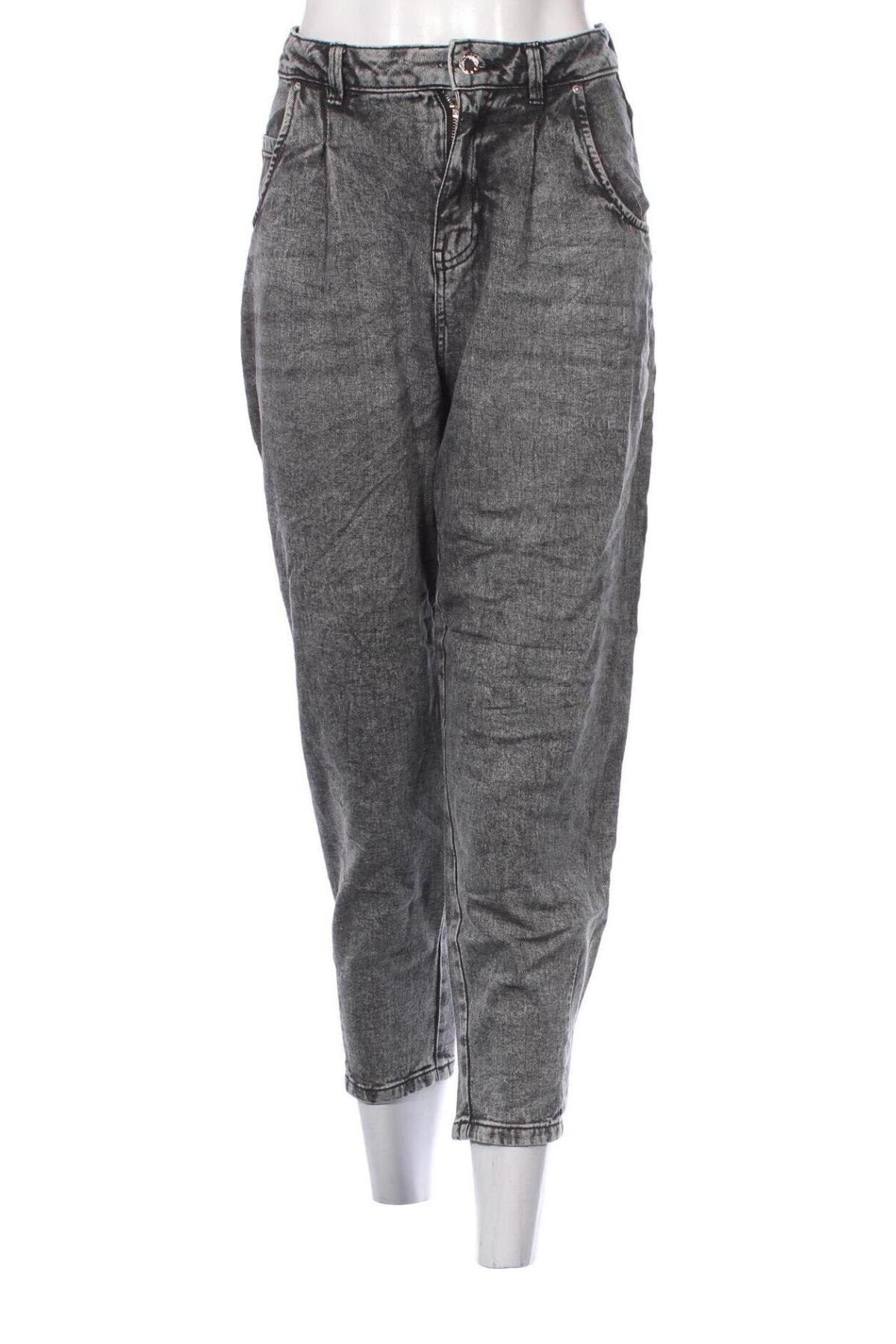 Damen Jeans Terranova, Größe S, Farbe Grau, Preis 9,49 €