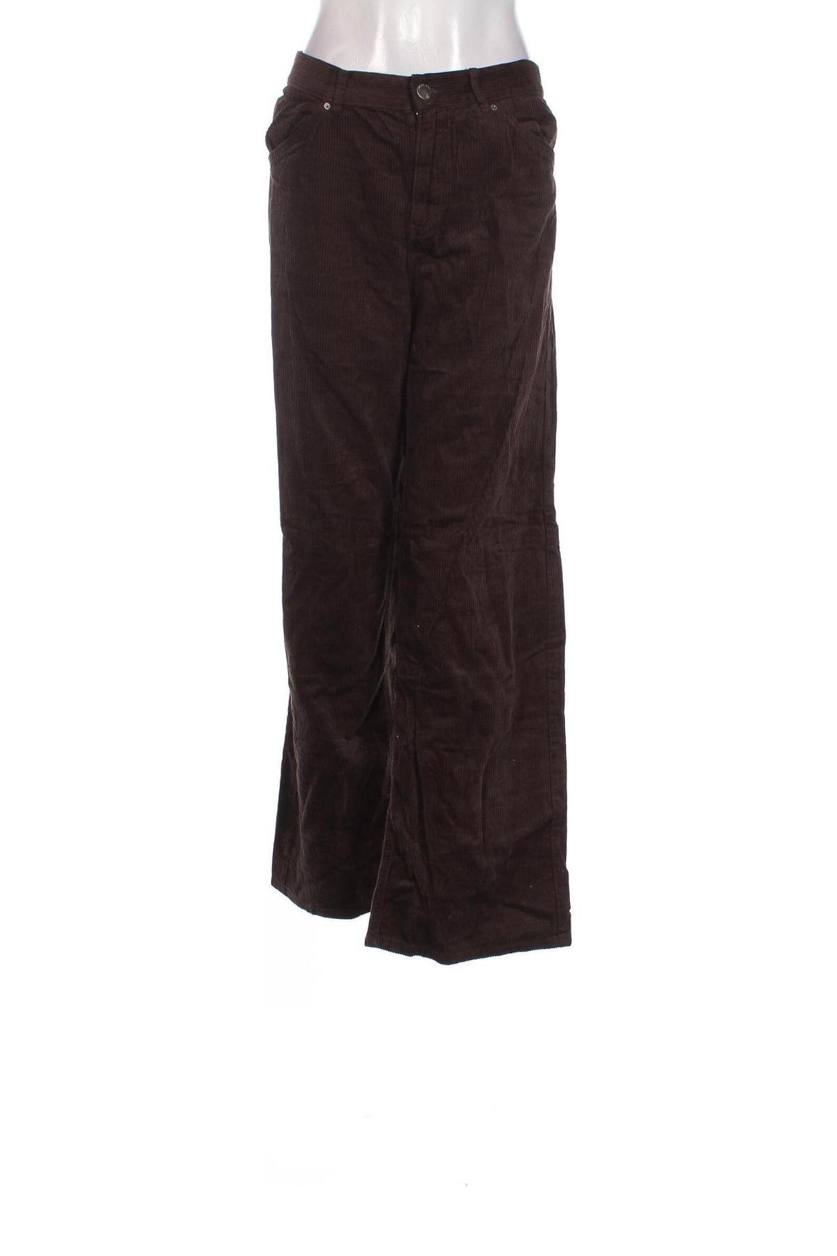 Damen Cordhose Pull&Bear, Größe L, Farbe Braun, Preis € 20,49