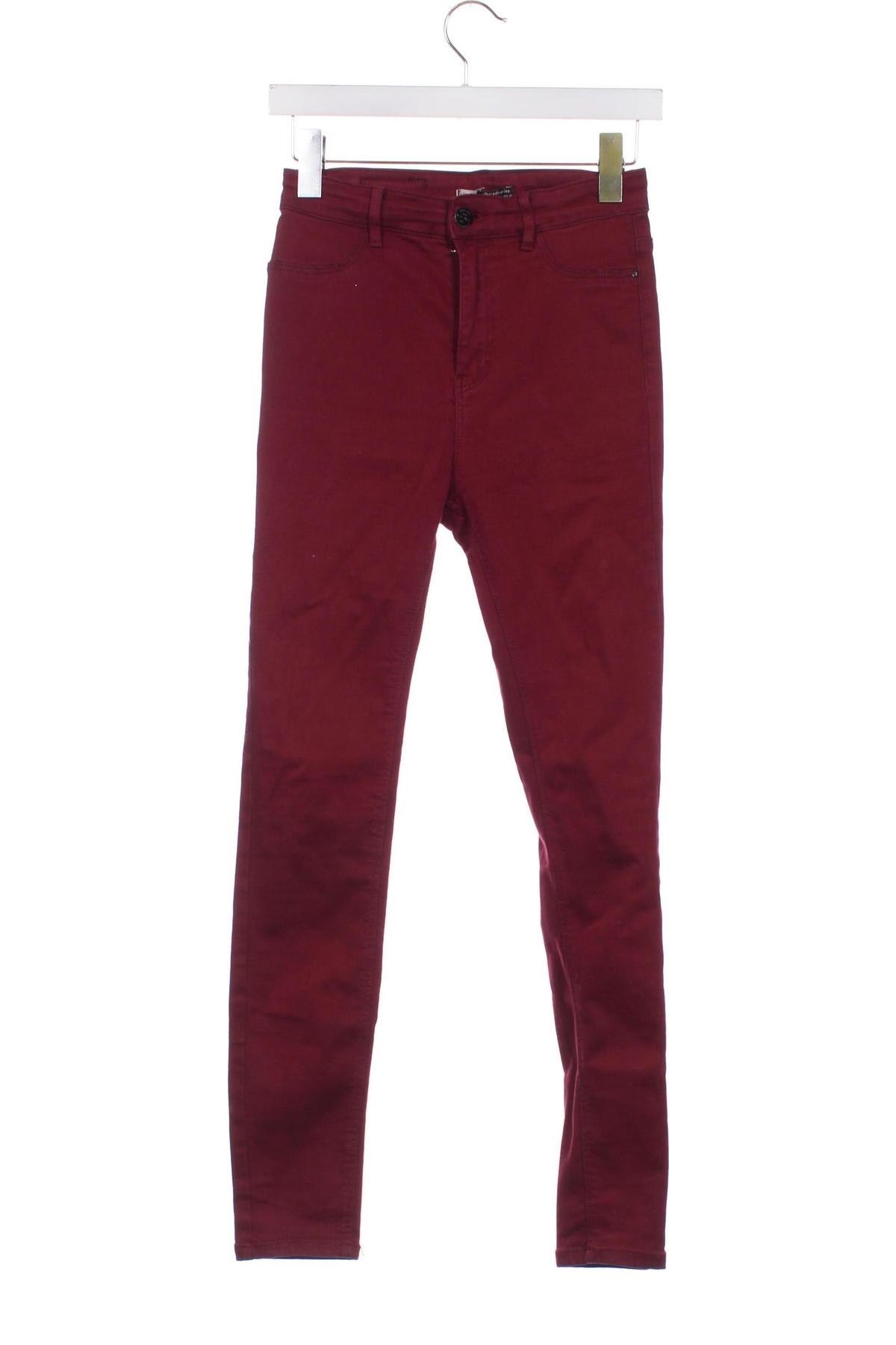 Damenhose Stradivarius, Größe M, Farbe Rot, Preis 10,99 €