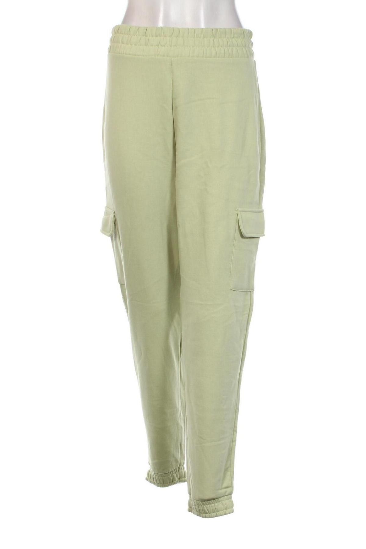 Pantaloni trening de femei Clockhouse, Mărime S, Culoare Verde, Preț 48,99 Lei