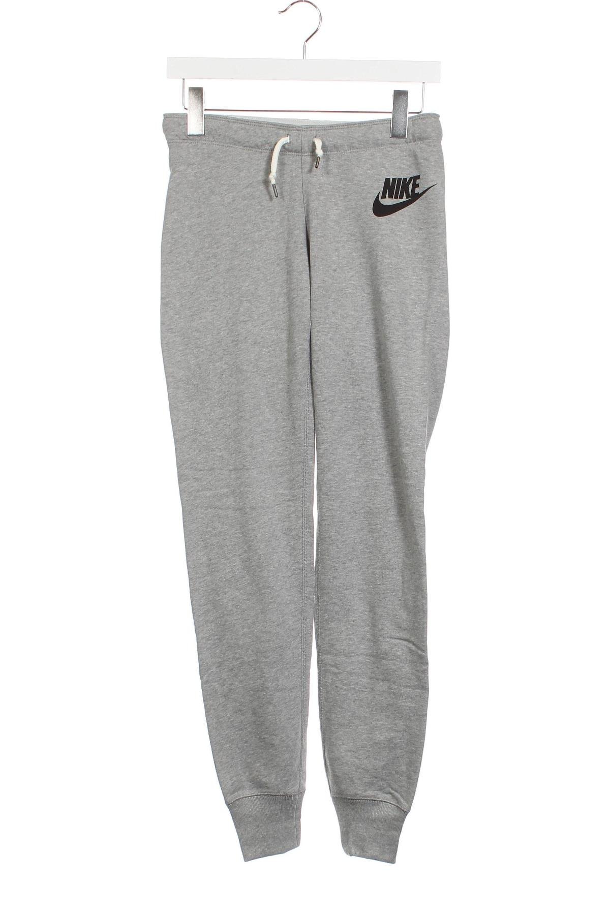 Pantaloni trening de femei Nike, Mărime XS, Culoare Gri, Preț 104,73 Lei