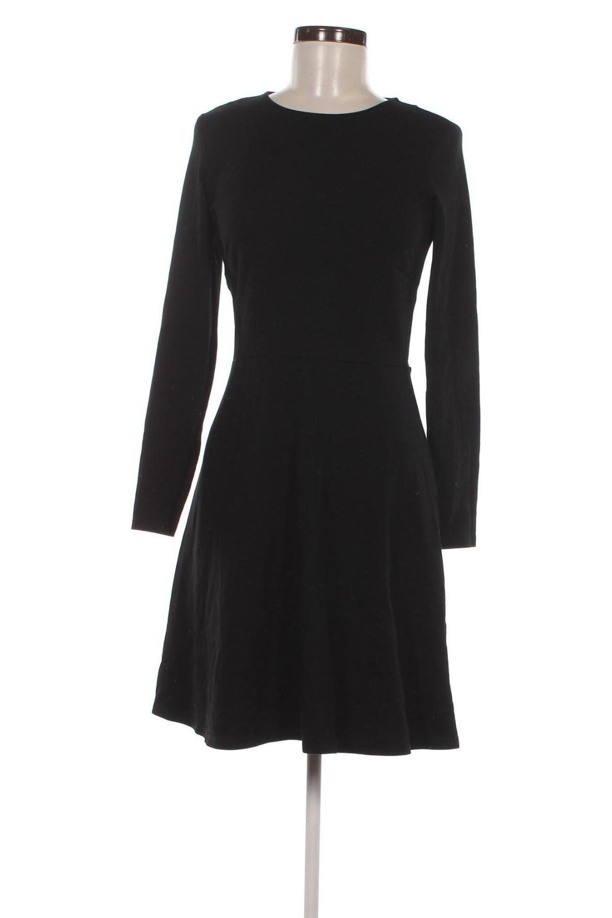 Rochie H&M, Mărime S, Culoare Negru, Preț 74,81 Lei