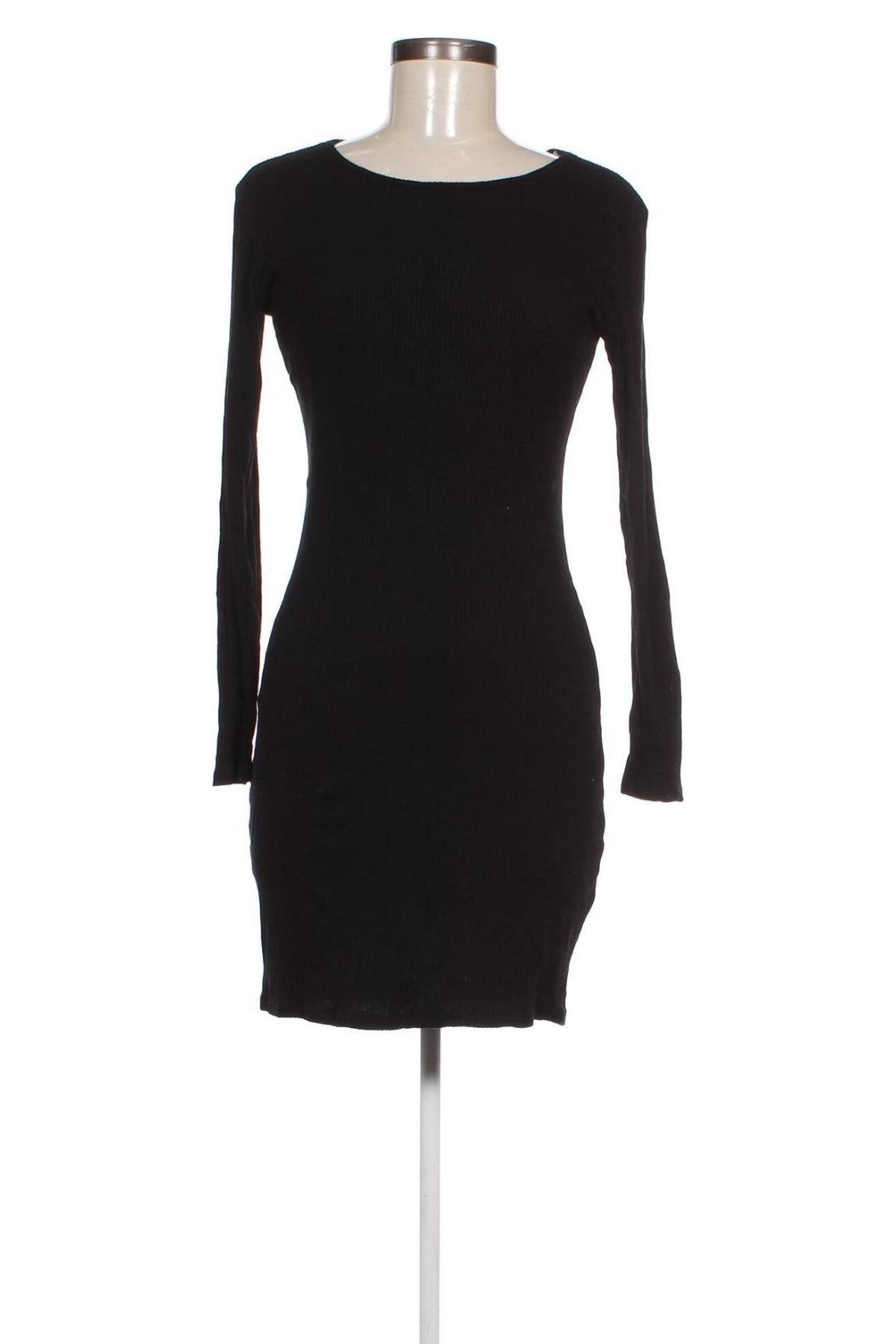 Rochie H&M, Mărime M, Culoare Negru, Preț 73,98 Lei