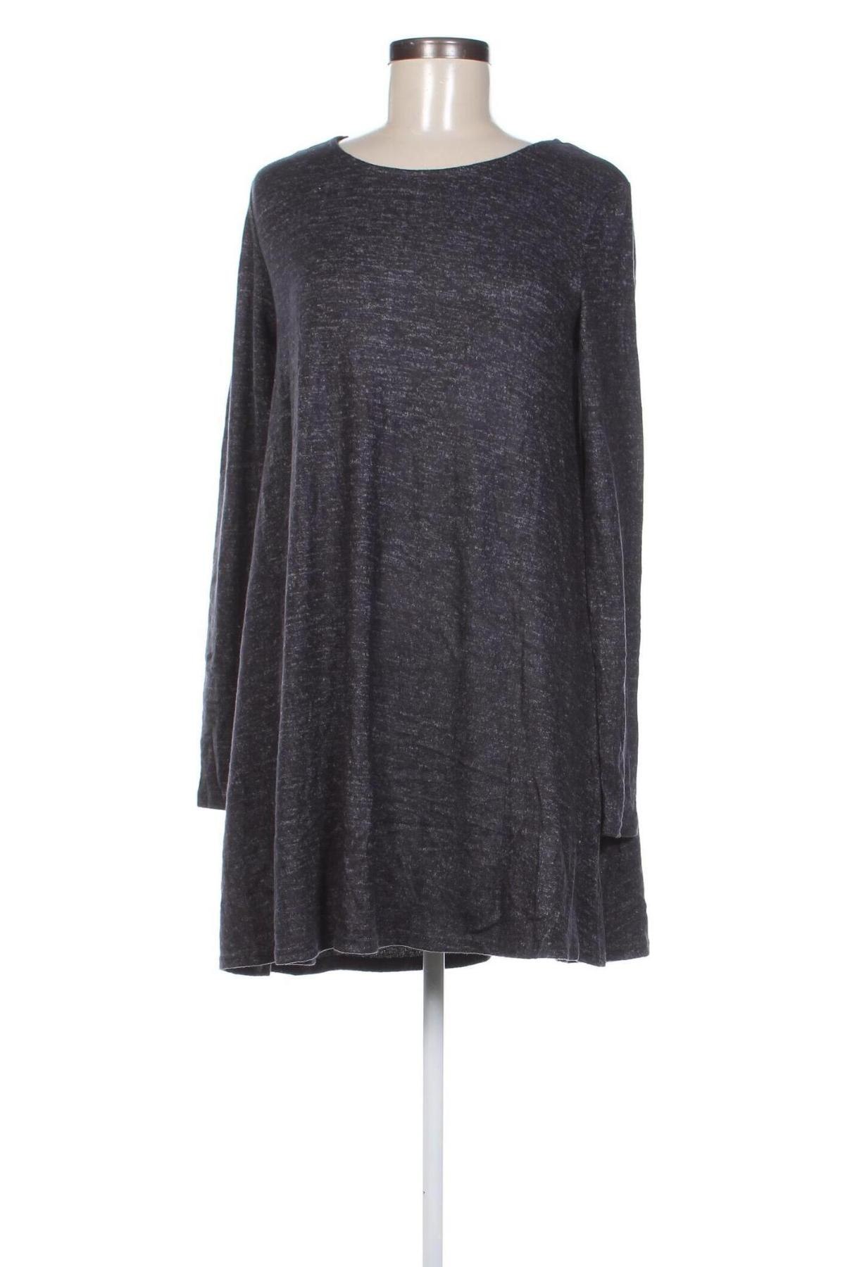 Kleid Stradivarius, Größe L, Farbe Grau, Preis 10,49 €