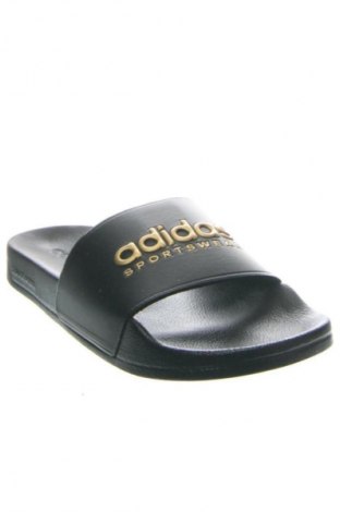 Чехли Adidas, Размер 42, Цвят Черен, Цена 62,99 лв.