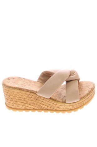 Papuci Unbranded, Mărime 39, Culoare Bej, Preț 235,99 Lei