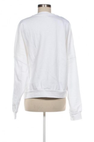 Дамска блуза Adidas, Размер XL, Цвят Бял, Цена 109,99 лв.