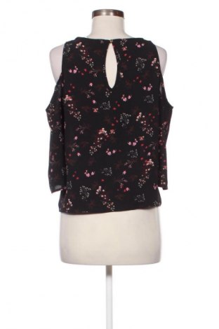 Дамска блуза Bebe, Размер S, Цвят Многоцветен, Цена 48,00 лв.